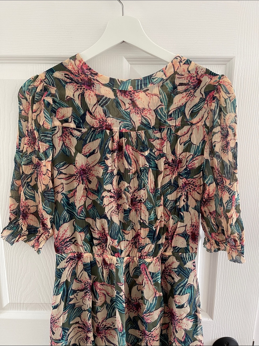 Ba&sh Brook Dress - Green/Pink Floral
1/2 Sleeve Midi Shirt Dress - Picture 10 of 11